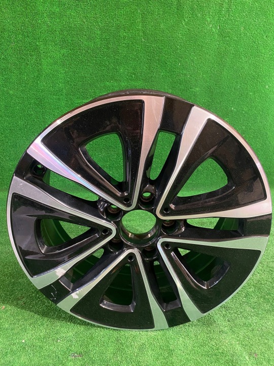 CERCHIO RUOTA MERCEDES A177 17” 6,5J ET44 NR.427