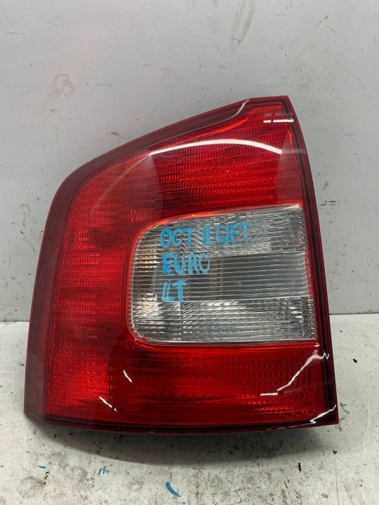 Feux phare Arrière Gauche Gauche Arrière 1Z9945095A SKODA OCTAVIA II LIFT (2008-2013)
