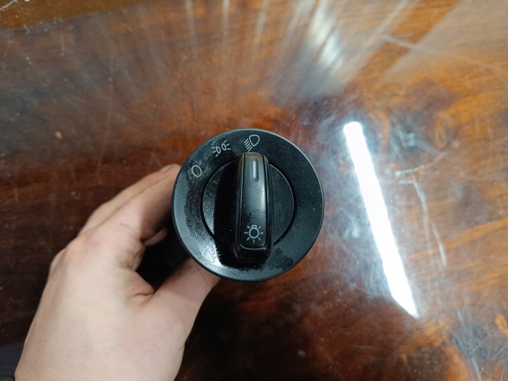 switch of the lights VOLKSWAGEN POLO 6R 09-14r 6R0941531B