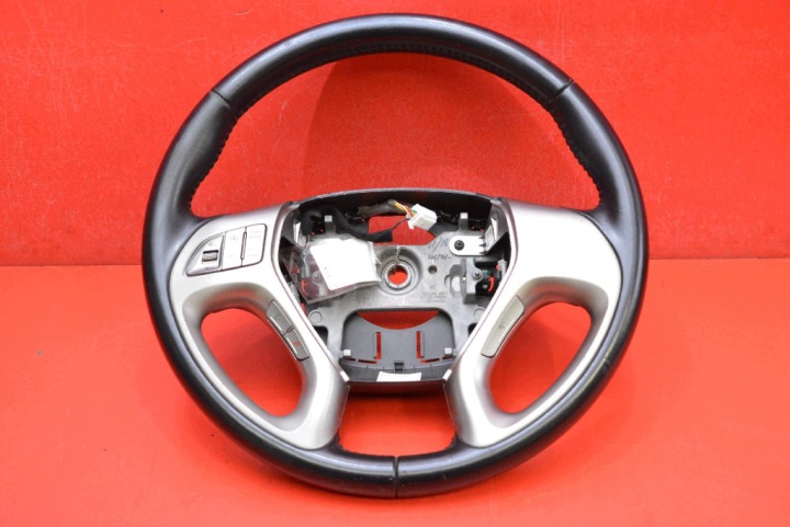 volant kožená MULTIFUNKCYJNA 56110-2Y600 HYUNDAI IX35 1 a 09-13