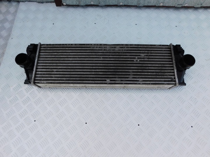VW Crafter 2.5 tdi Kühler intercooler luft Original
