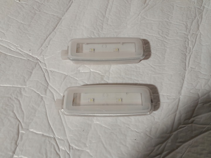 AUDI A8 D4 Feux phare Ciel de toit LED 4H0947105A