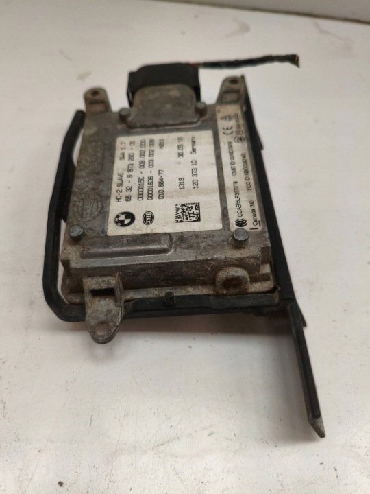 BMW X3 F25 MODULE DE SURVEILLANCE DES TERRES Mortes (BSM/BLI 6873290) 6