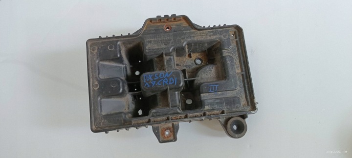 HYUNDAI TUCSON III SPORTAGE IV 15- Grundlage AKUMULATORA 37150-D3000