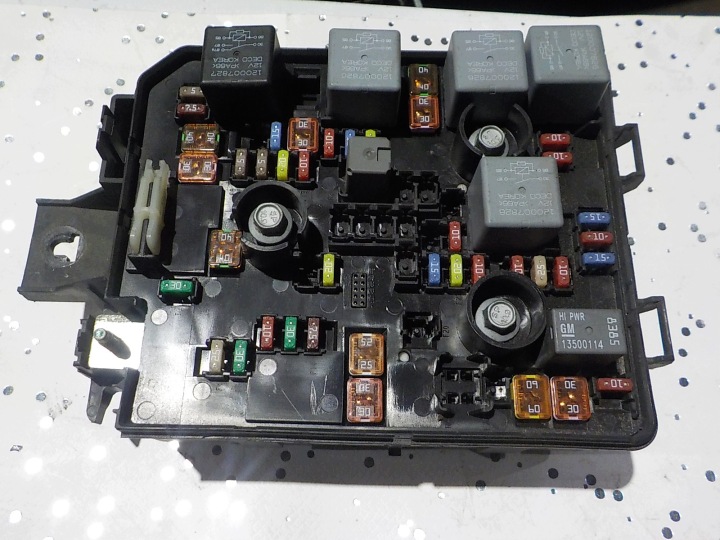OPEL CORSA E modul BSI UCH 13430533AA WM OPEL