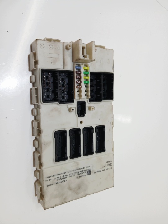 module control unit FEM BMW F30 F31 OE 9324784 (0005033)