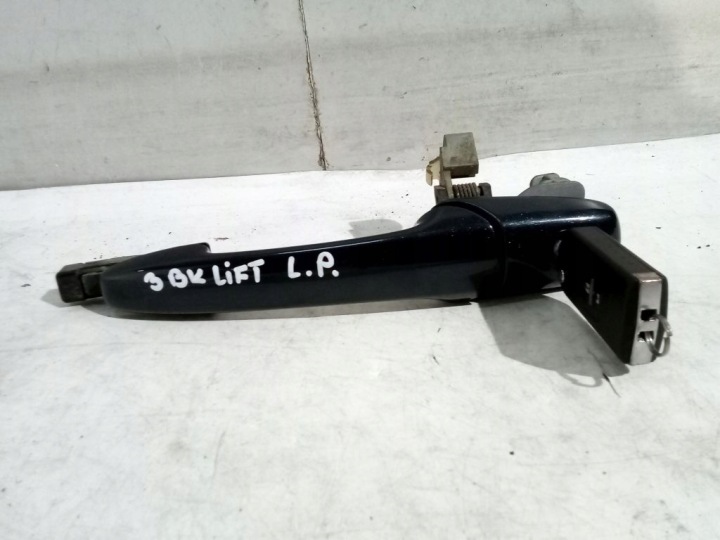 Mazda 3 BK lift Türgriff Außen- links vorne + lock with key