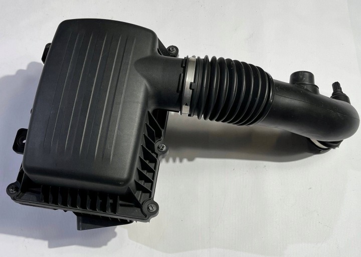 cover of a filter, pipe air hose Dodge RAM 1500 5.7 2019