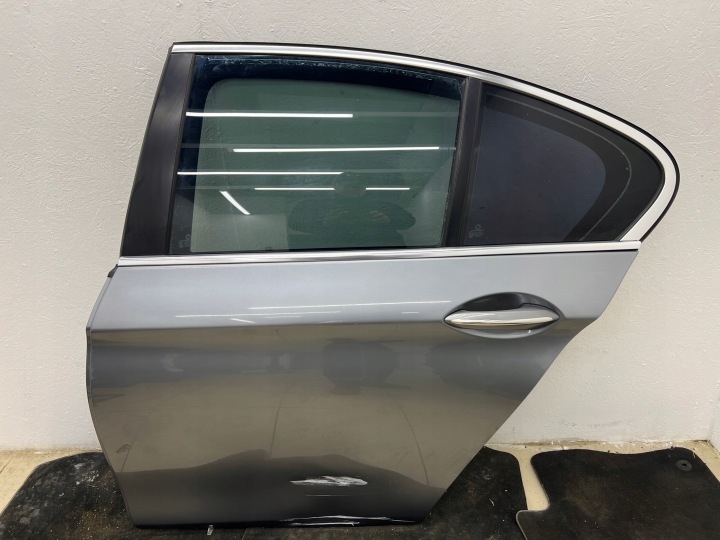 Tür links heck hinten BMW 5 F10 Sedan A52 SPACEGRAU METALLIC