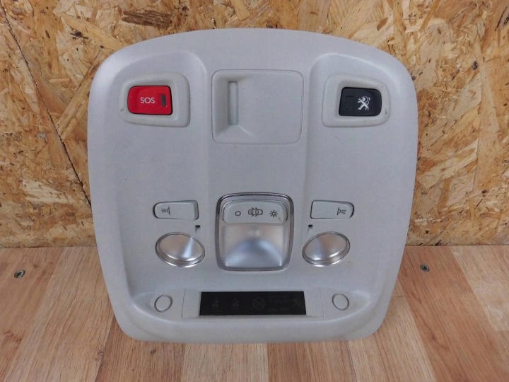Peugeot 308 II T9 light of the roof oswietlenie of the interior cabs 9677821577