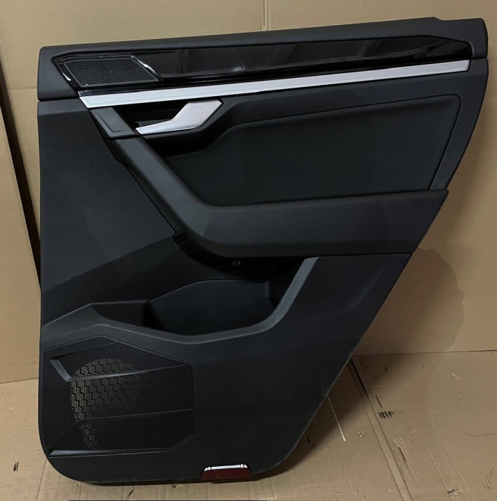 IDEALNA upholstery side door rear part rear right VW TOUAREG III 760 1