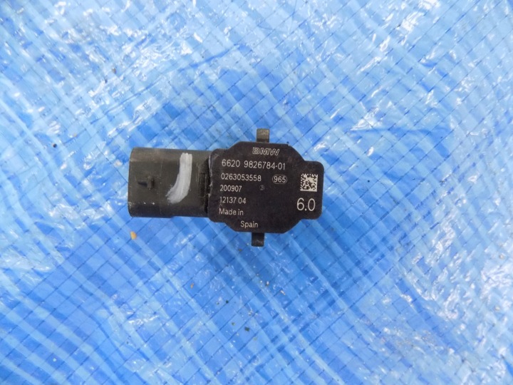érzékelö PARKOWANIA PDC BMW X5 G05 20R 9826784
