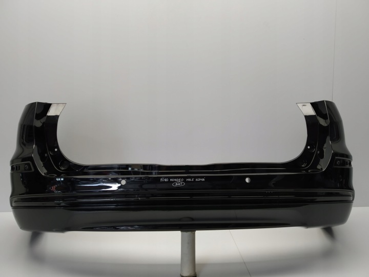 14- Ford Mondeo V Mk5 kombi nárazník hokej zadok cierny