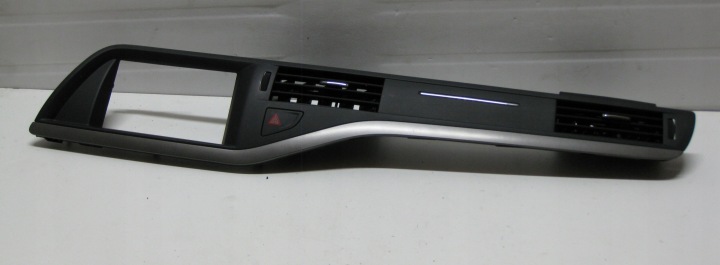 CITROEN C5 III 14R Moulage Châssis Navigation DEKOR 9686234077