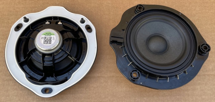 Altoparlante 8V0035454A bang OLUFSEN AUDI A3 S3 RS3 12-19 R Originale