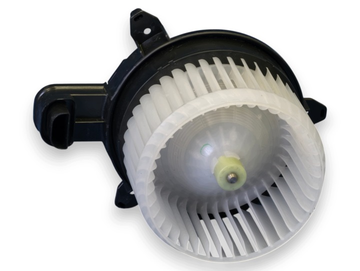 TOYOTA YARIS IV 2020- heating fan air conditioning devices original CZ116360-8260