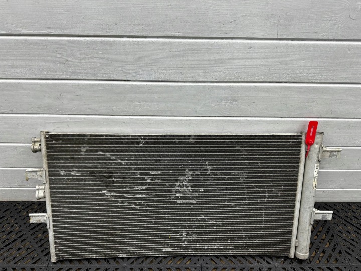 Radiateur climatisation BMW X1 F48 F49 9271205