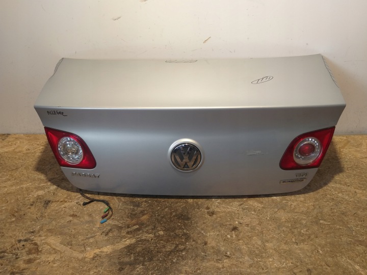 HECKKLAPPE KOFFERRAUMDECKEL VW VOLKSWAGEN PASSAT B6 SEDAN