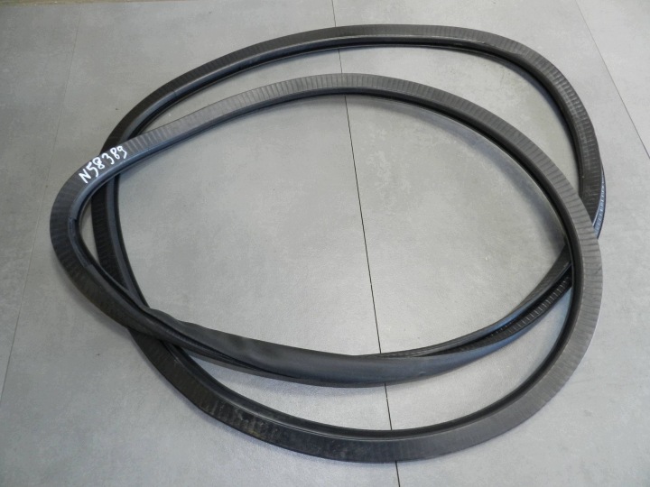 Volkswagen Phaeton Joint Portière Droite Avant 3D4867366M N58389