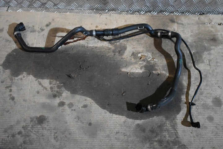 IDEALNY Schlauch MAGISTRALA des Wassers BMW G05 G06 G07 4.0iX 1