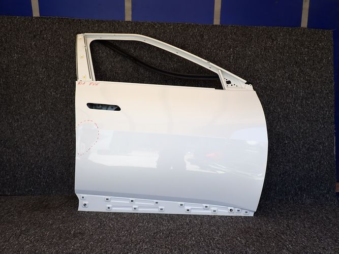 KIA EV6 dveře pravé přední předek