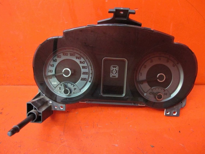 MITSUBISHI PAJERO 4 IV 3.2 DI-D 4M41 compte tours compteur vitesse tableau bord 8100A626 EUROPA MANUAL