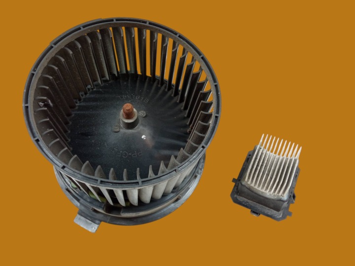 riscaldamento BOCCHETTE Resistenza, reostato, regolatore EU T59159B N591587B Dacia Duster II (2017-2024)