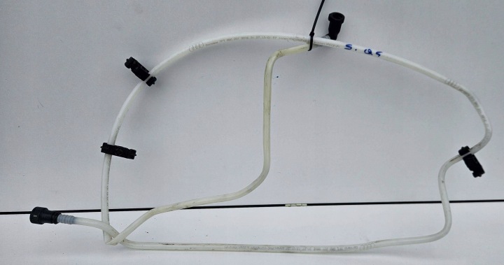 Audi Q5 SQ5 3.0 FSI 8r0201991e fuel line