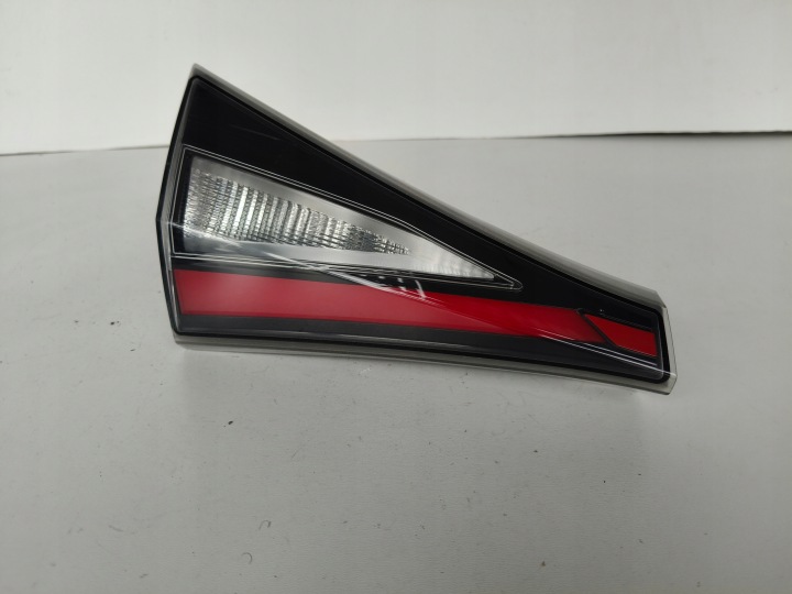 Feux phare Gauche Arrière du capot HYUNDAI I20 III N-LINE 20