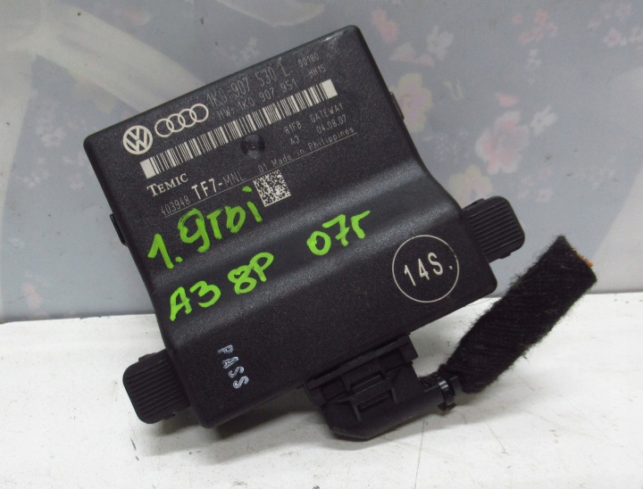 AUDI A3 8P modul GATEWAY 1K0907530L