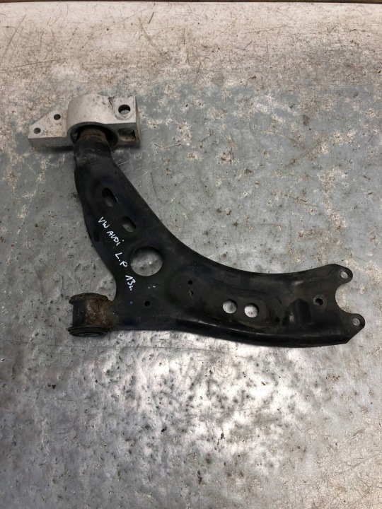 arm left front VW SKODA AUDI 1K0407151BC