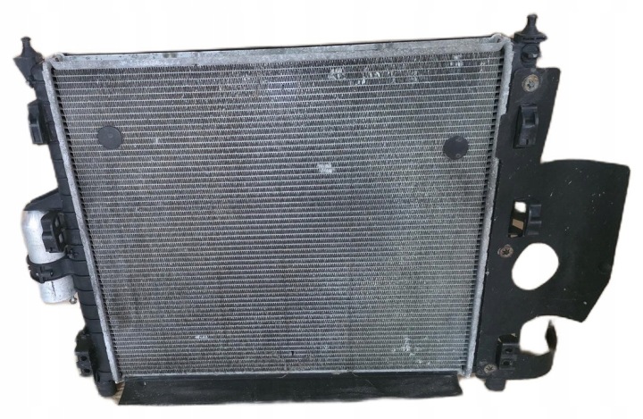 Radiatore motore usato VENTOLA MERCEDES ML W163 2.7 CDI A1635002704 A1635000293