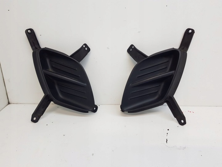 KIA VENGA grille spoiler fog lights right 2009