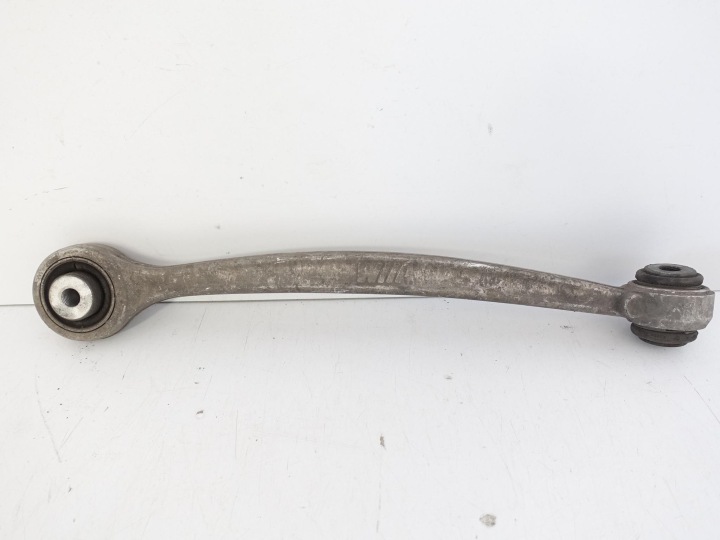BMW M2 F87 M3 F80 M4 F82 F83 LIFT LCI Querlenker POPRZECZNY Achsträger heck R=L