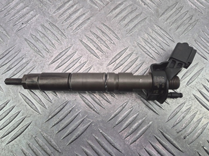 Mercedes E320 CDI W211 3.0 Injecteur A6420701387 OM642