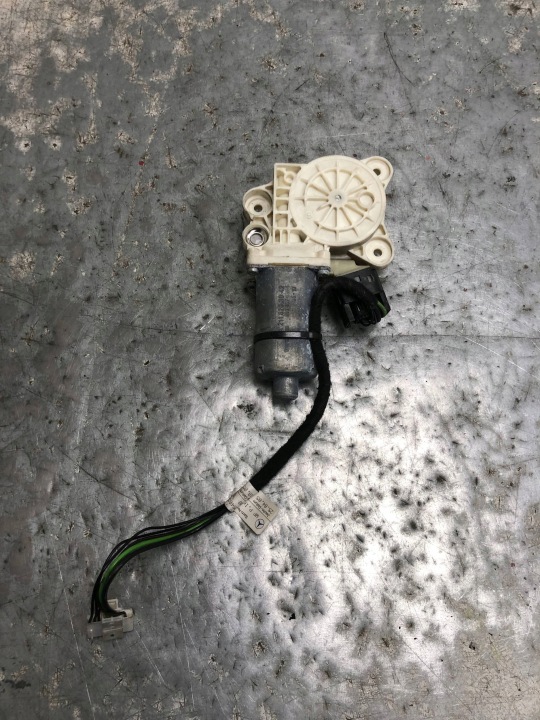 mini motor windows right front MERCEDES W211 KOMBI A2118203042
