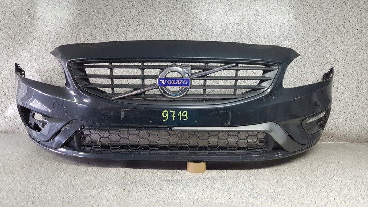 VOLVO S60 V60 R-DESIGN 2013 - Stoßstange vorne 9719