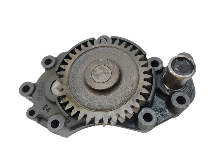 oil pump 501553/02 CURSOR 8 7.8 Iveco Stralis