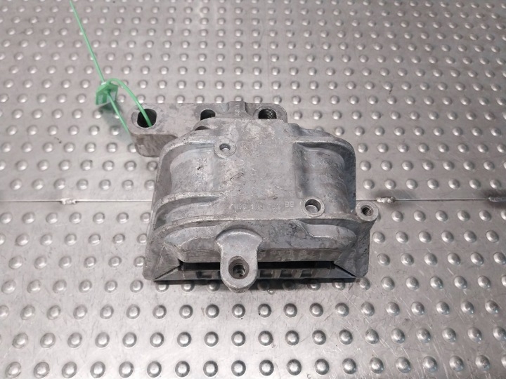 légzsák váltótartó 1K0199555BB LEON II GOLF VI AUDI A3 PASSAT B6 1.6 TDI