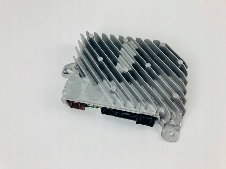 Opel Insignia B Verstärker BOSSE 39185883