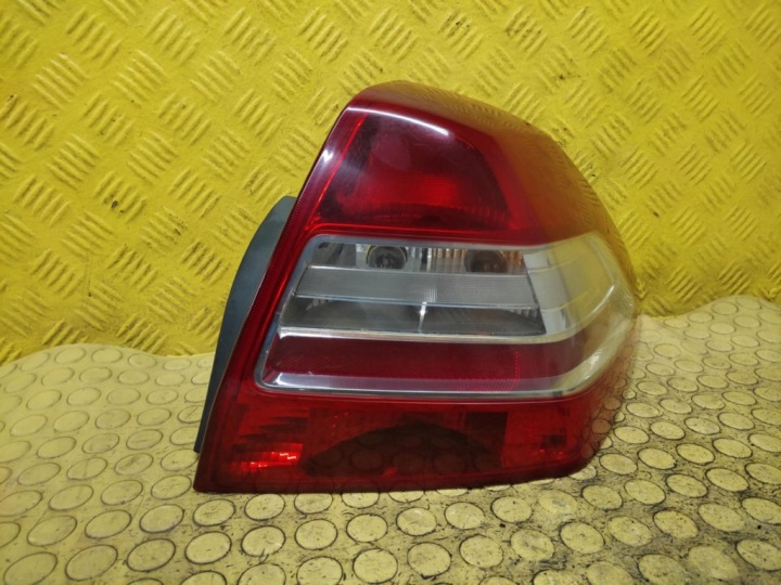 RENAULT MEGANE II Feux phare Droite Arrière 8200417347