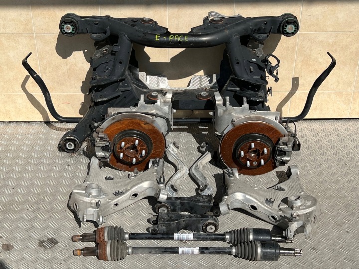 ACHSTRÄGER HINTEN KOMPLET JAGUAR E-PACE