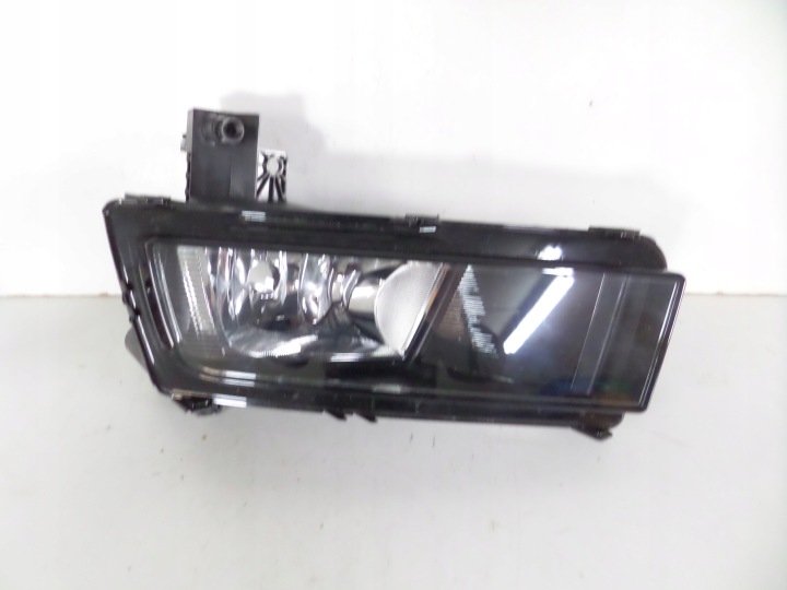 FEUX ANTIBROUILLARD GAUCHE VW TOURAN III 15