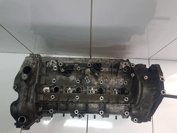 MERCEDES A W169 2.0CDI head. R6400162201 A6400160605