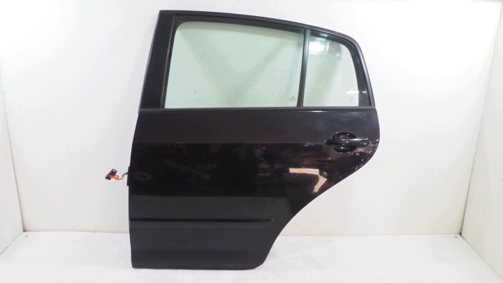 VW Golf V Plus Tür links heck hinten LC92 5M0833311