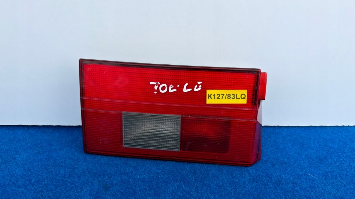 SEAT TOLEDO 1L 92-98 ROK links Licht für die Heckklappe heck 1L0945093D K127/83LQ