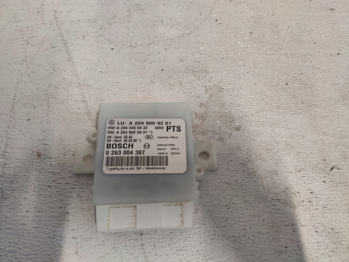 MERCEDES W204 Module Unité de contrôle CZUJNIKOW Stationnement