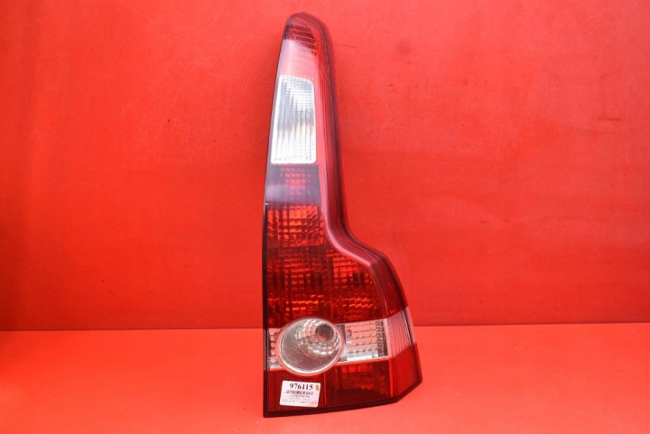 Feux phare Droit Arrière Arrière 30698921 VOLVO V50 1 et KOMBI 03-11