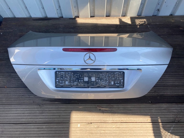 MERCEDES E W211 Sedan komplett heckklappe kofferraumdeckel Kofferraum SREBRNY LADNA