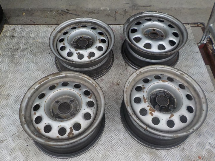 VW LUPO POLO III felgen Stahl R14 4x100 191601025K